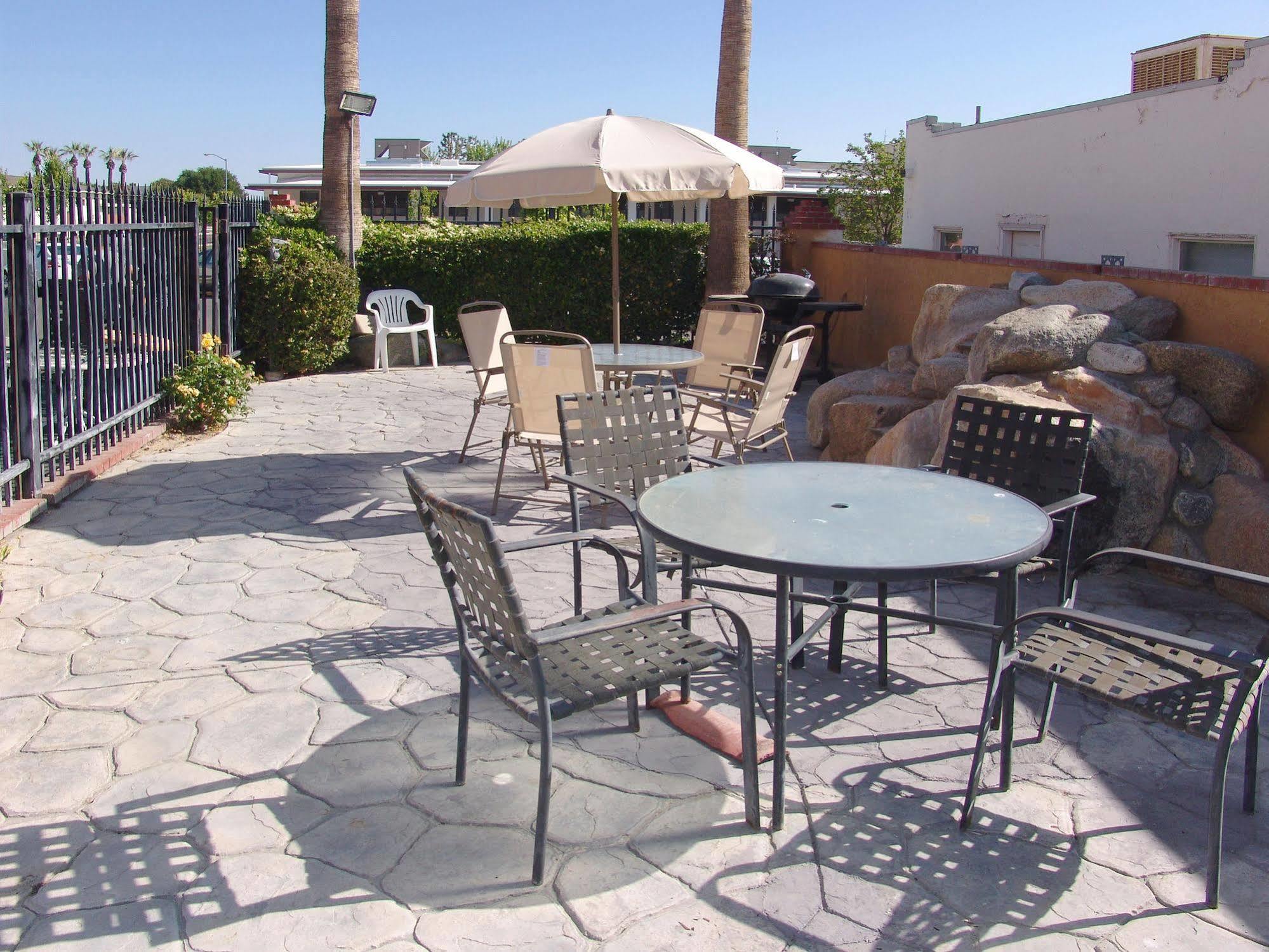 Holland Inn And Suites Taft Extérieur photo