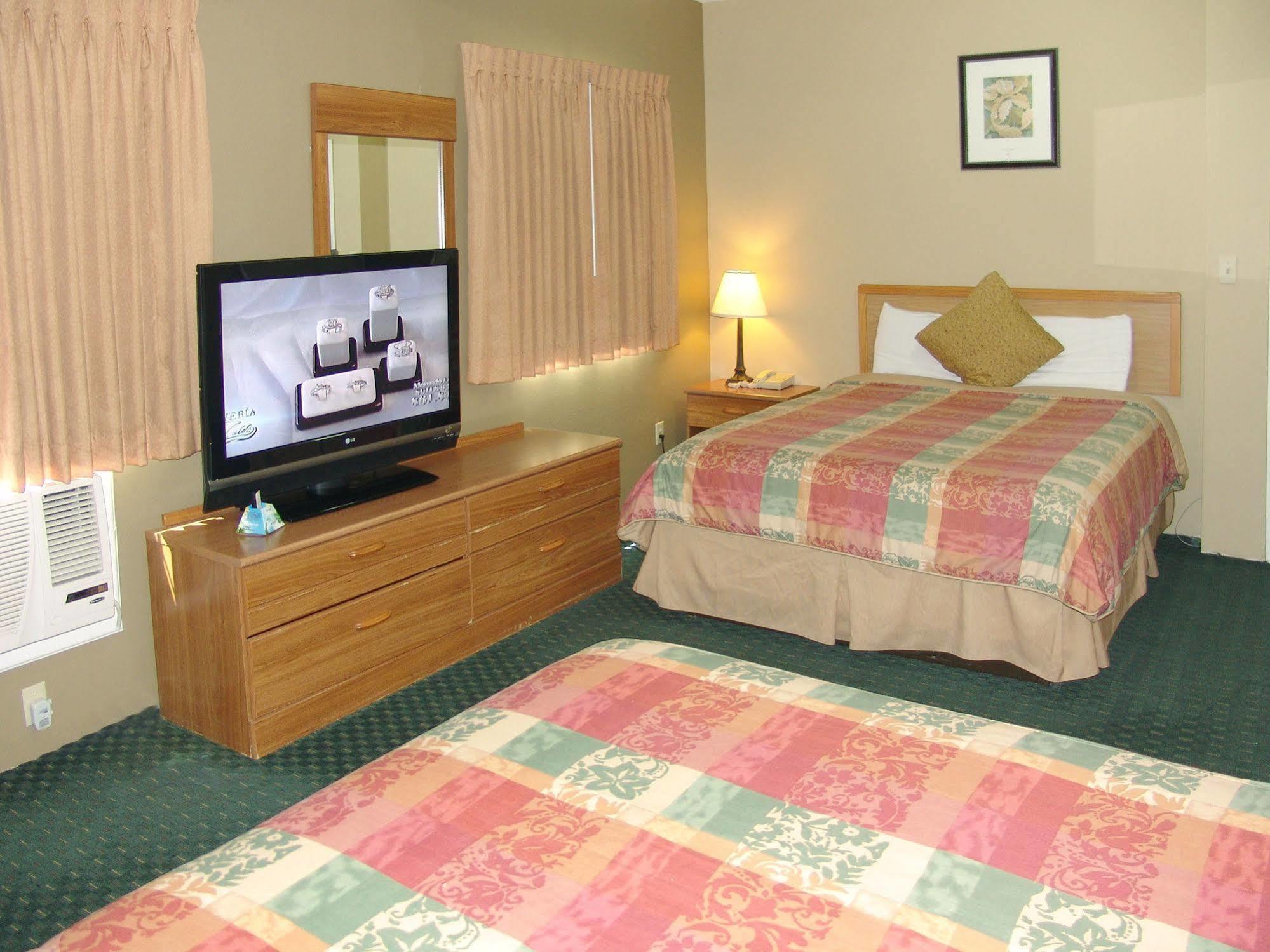 Holland Inn And Suites Taft Extérieur photo