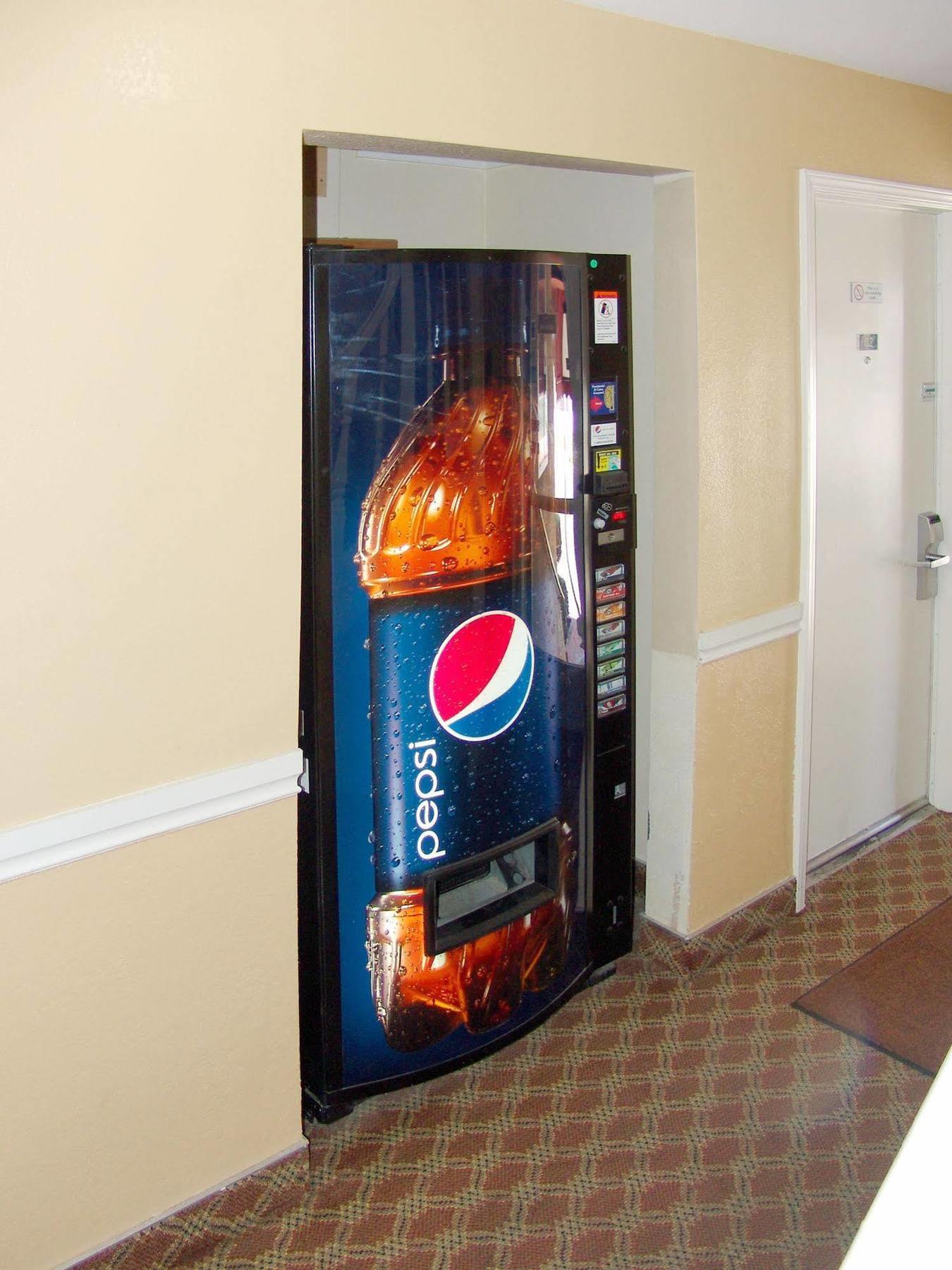 Holland Inn And Suites Taft Extérieur photo